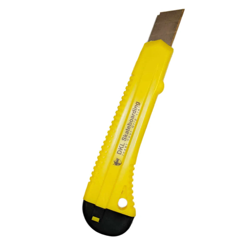Taglierino Semplice MTL 79250 - Cutter 9 Mm, Corpo In Plastica Resistente, Blocco Lama, Lame Spezzabili In Acciaio, Con Guida